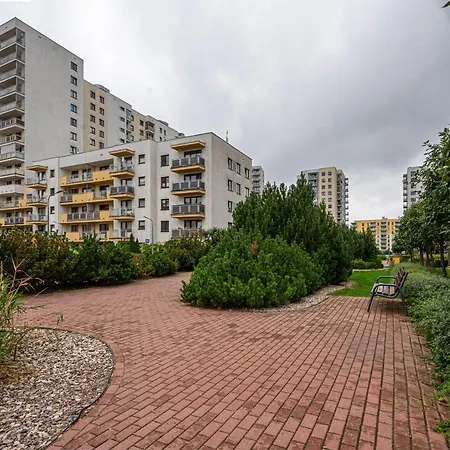 דירה Bemowo Business - 62m2, Parking, Metro & Park Nearby - By Rentujemy *